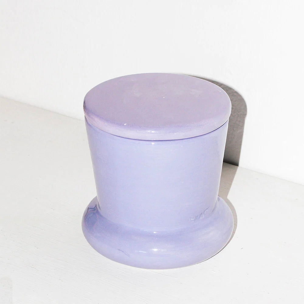 Vela de cerámica lila Figura C
