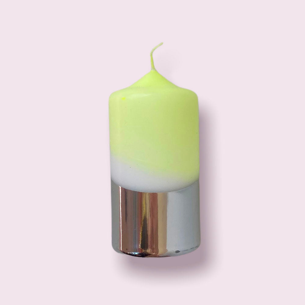 Vela Dip Dye Neon amarillo fluor