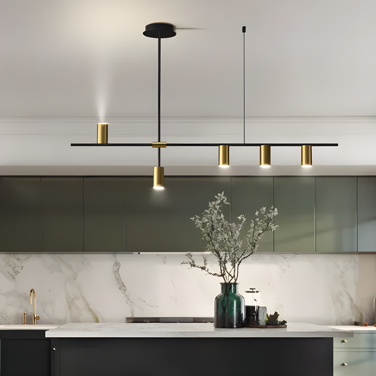 Lámpara colgante de aluminio negro y dorado Vogel 5