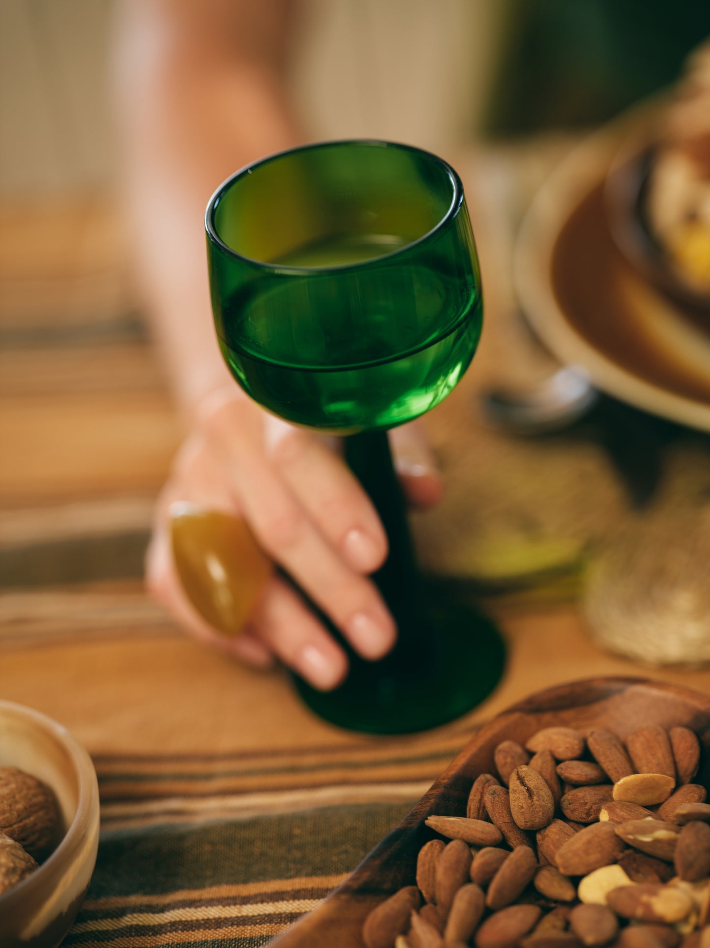 Colección Esmeraldas: copa de vino alta "Verde helecho" (juego de 4 unidades)