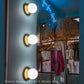Apliqué de metal dorado y vidrio opal Loft Cristal