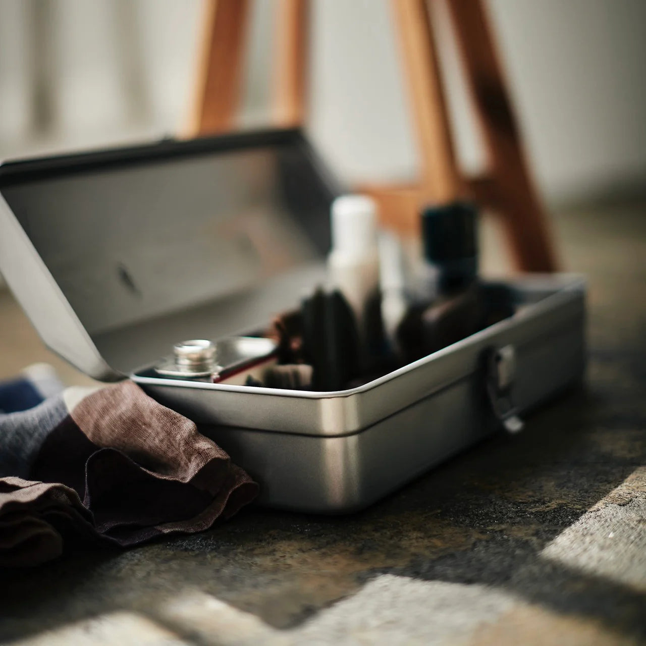 Toolbox Y-350 Plateada